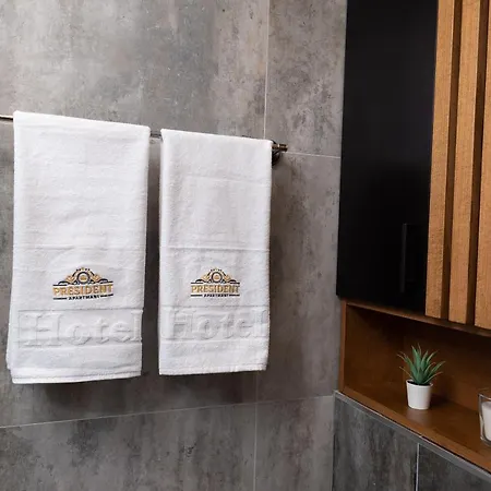 アパート President 5 *